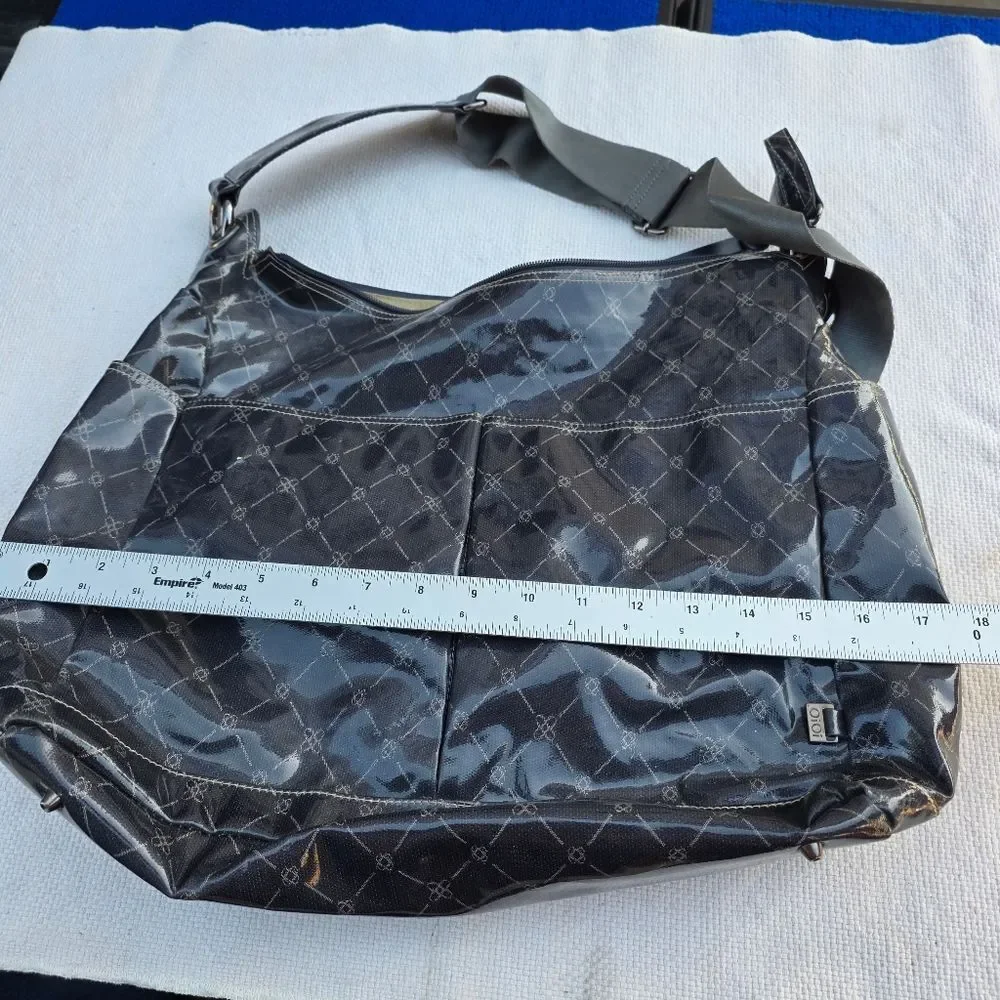 Oioi Australian diaper bag